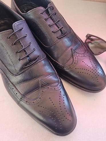 ayakkabılar: Təmiz dəri klassik ayaggabi 
220 aznə alinib Ideal vəziyyətdə — 1