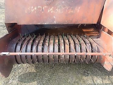 teker kredit: Saman/ot bağlayan pres – traktor qoşqusu 0517243387 nöresine zeng — 2