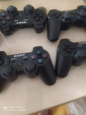 sony 3: Sony PlayStation 3 (PS3) Slim oyun konsolu Xüsusiyyətlər: - Diskli — 3