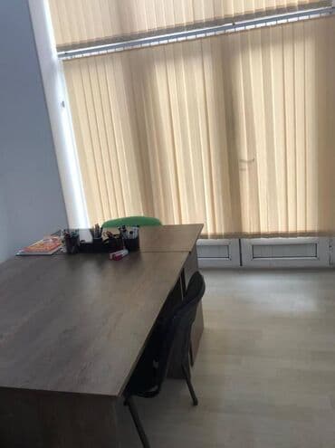 qurtuluş 93 obyekt satilir: Xətai rayonu,37 saylı polis bölməsi yaxınlığında,sahəsi 135kv olan — 20