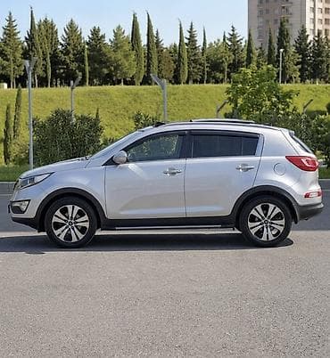 Kia Sportage: 2 l | 2012 il Krossover — 3