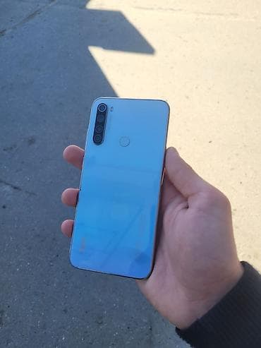 telefolar: Xiaomi Redmi smartfon - Rəng: Açıq mavi (parlaq arxa panel) - Arxa — 1