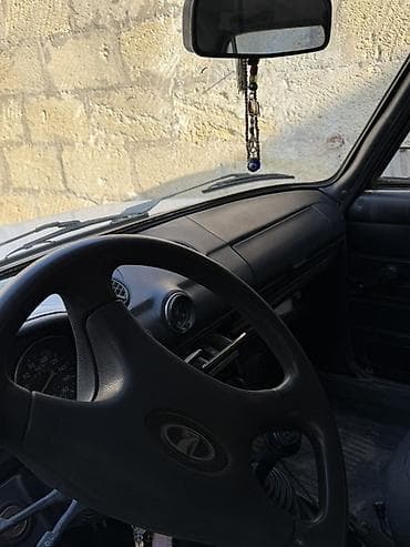 Avtomobil satışı: VAZ (LADA) 2106: 1.3 l | 1993 il Sedan — 6