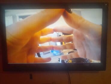 LED televizor - Ekran ölçüsü: təxmini 32–40 düym (şəkildən görünən