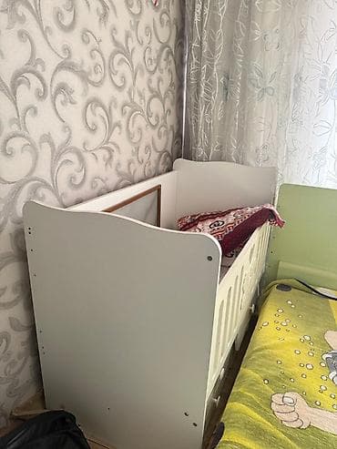 Uşaq beşiyi – ağ rəngdə, klassik dizayn - Material: MDF/taxta