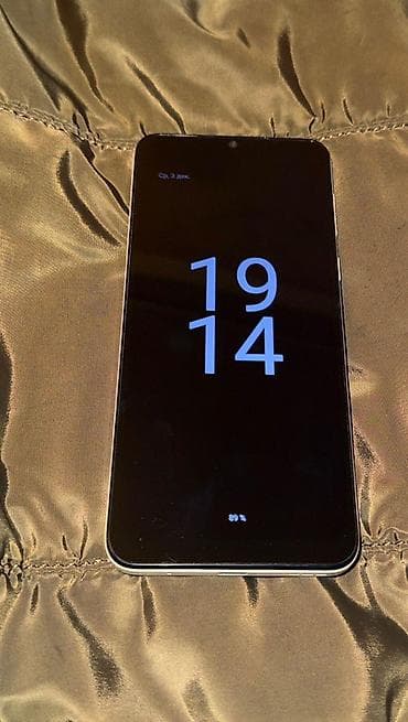 s4mini ekran: Motorola Moto E13, rəng - Bej — 2