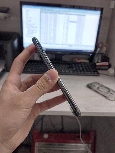 ıphone 5se: IPhone 11 Pro, 64 GB, Natural Titanium, Simsiz şarj, Face ID — 3