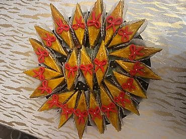 un halvasi: Şirniyyatlar evdə hazırlanır təmiz və keyfiyyətli şəkərbura 1 manat 70 — 2