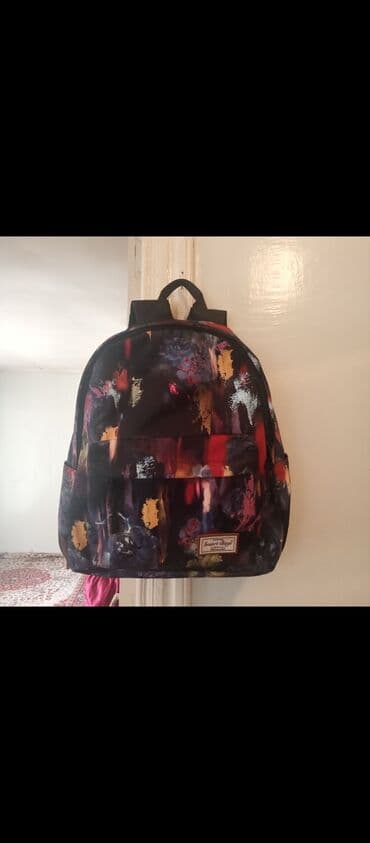 сколько стоит лабубу в баку: Rəngli naxışlı Smart Bags bel çantası. - Dizayn: Qara fon üzərində — 1