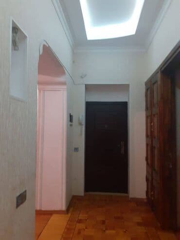 vurgun residence kiraye evler: Elimlər metrosunun yaxinliğinda 5 mertebeli binanın 3-ci mərtəbəsində — 5