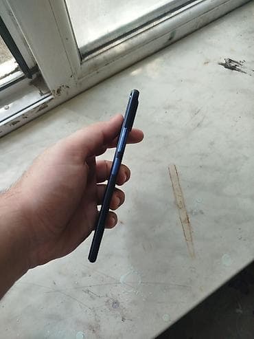 nomrə satışı: Mi 11 lite satılır əlim yandıda çox cuzi endirim olunacağ ideal — 4