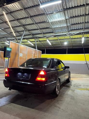 mercedes s221: Mercedes-Benz C200 sedan - Kuzov: W202, 4 qapı, tünd göy rəng - — 5