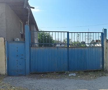 Б/у Железо Дворовые ворота, 240 м, Механические, С дверью, цвет - Синий, Нет кредита, Платная установка, Платная доставка, Самовывоз — 1