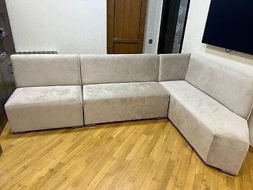 kohnə divan: Künc divan, İşlənmiş, Açılmayan, Bazasız, Parça — 1