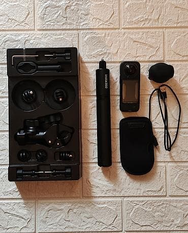 Insta360 X3 - Motorcycle Bundle Kit İdeal vəziyyətdə! Hər iki lalafo.az -da Insta360 X3 - Motorcycle Bundle Kit İdeal vəziyyətdə! Hər iki