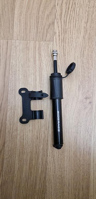 velosiped sepi: Portativ velosiped pompası — 2