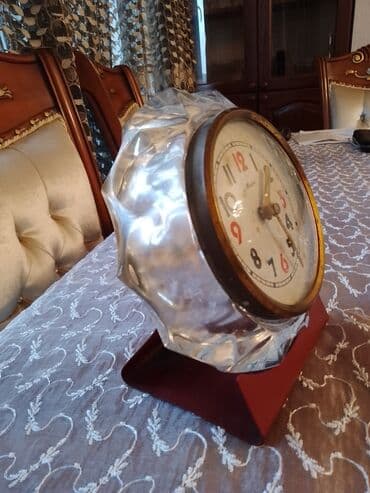 назови соответствующие отрезки на фонарном столбе: Настольные Механические Антикварные часы Lighthouse, 1980 год — 2