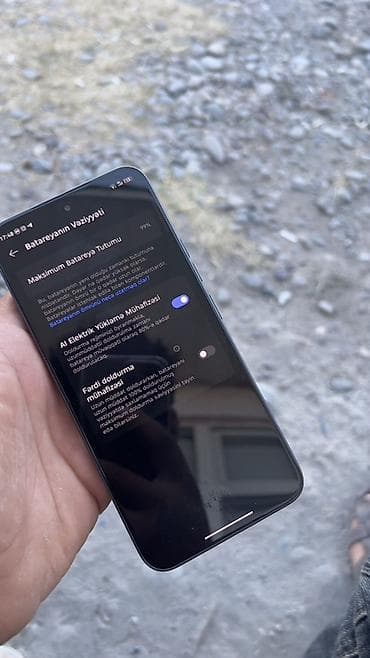 nar operator nomresi: Satılır: Android smartfon Xüsusiyyətlər: - 50 MP əsas kamera (kamera — 5