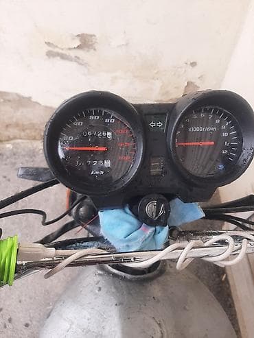 honda dio satilir: Salam.kurylerike hazir.motodu pirabelmi yoxdur mator zad hamsi — 2