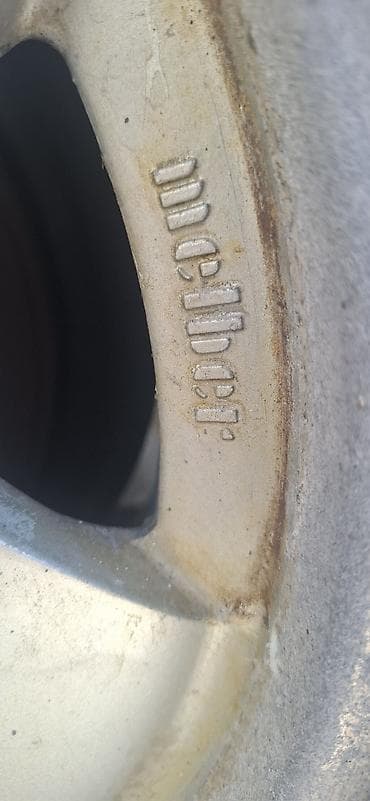 16 disk teker mersedes: İşlənmiş Disk təkər Melber 205 / 60 / R 15, 5 Boltlu — 2