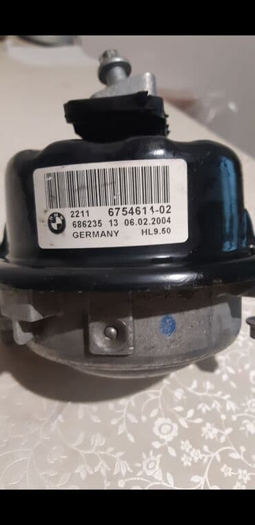 islenmis mator: Подушка мотора. BMW E65.
BMW E65 Mühərrik yastığı — 2