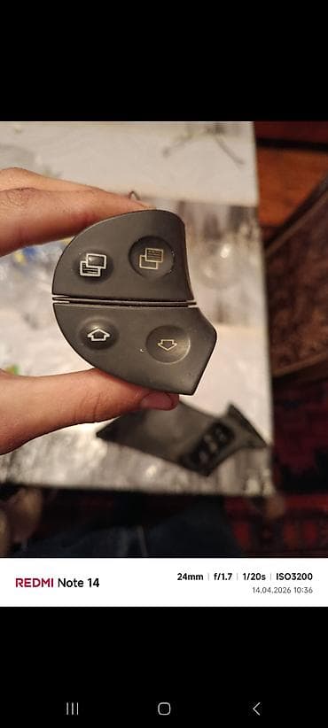 hyundai i30 ölüxanası: Məhsul: Avtomobilin ön qapısının üçbucaq forqmalı akustik paneli — 4