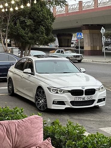 lider disk type 1 per page 40: BMW 3 Series sedan – ağ rəng, şəhər və tras üçün dinamik və zərif — 5