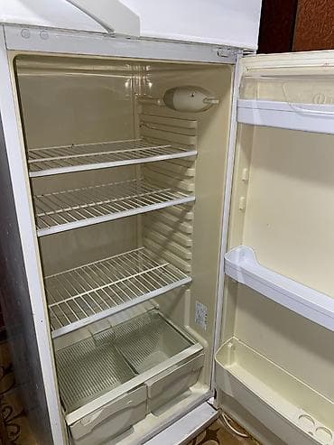 dondurucu kameralar: 1 qapılı Indesit Soyuducu Satılır, rəng - Ağ — 1