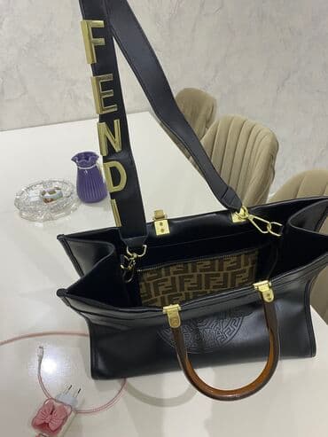 Qadın ayaqqabıları: Əl çantası, Fendi, Yeni — 4
