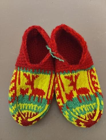 Tuflilər: Əl işi yun ev tuflisi (corab-nalın) - Material: yumşaq və qalın — 1