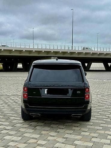Land Rover Range Rover: 3 l | 2021 il 66469 km Ofrouder/SUV