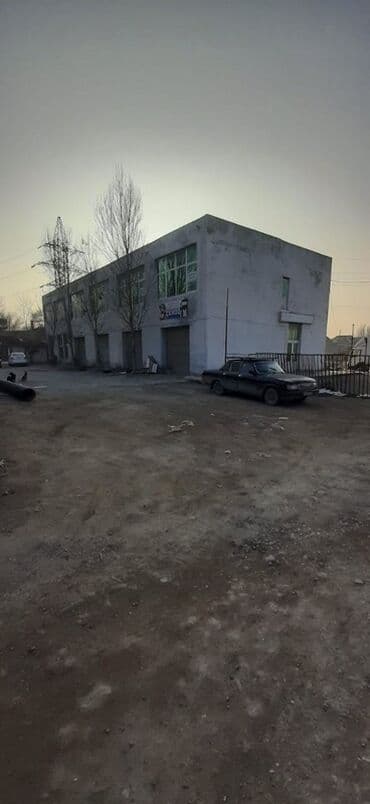 финские дома в баку: Sumqayıt şəhəri Səməd Vurğun küşəsində yerləşən 1000 kv. m anbar, 800 — 36