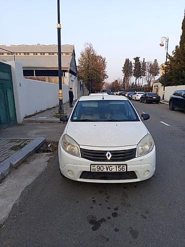 kia satisi: Renault Sandero: 1.6 l | Hetçbek — 6