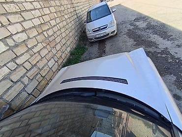 w210 disk: Mercedes-Benz E-sinfi W210 (universala bənzər kuzov), benzin — 10