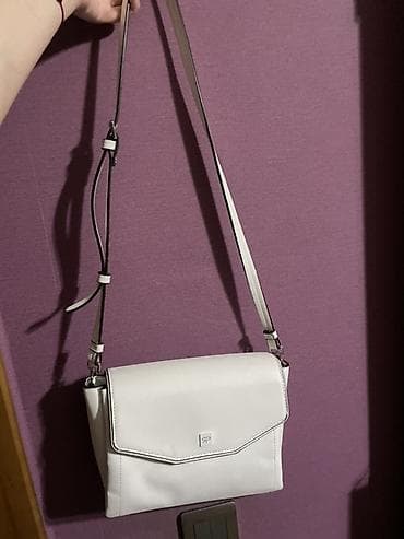 Другие комплектующие: Parfois . Yenidi.1defe ishlenilib. Etiketi üstünde — 7