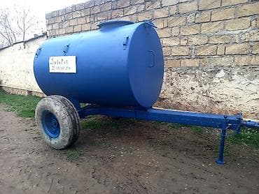 yan guzgu s: Satışda: iki təkərli qoşqu tipli metal sisterna (su/mazut/yanacaq və — 2