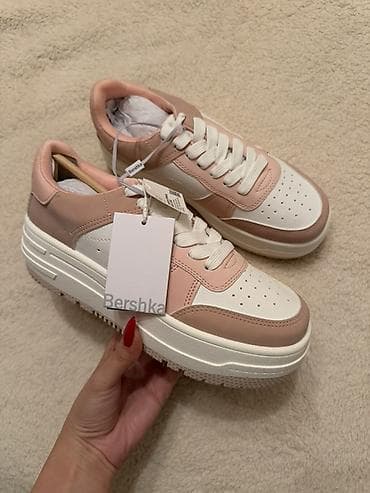 bej qadın krossovkaları: Bershka, Ölçü: 37, Yeni — 1