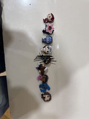 Funko Pop üslublu mini fiqurlar dəsti. Xüsusiyyətlər: - Təxminən eyni