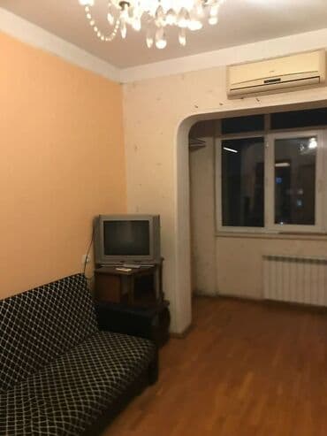 köhnə tikili bina evləri: Bakı, 2 otaqlı, Köhnə tikili, m. Həzi Aslanov, 65 kv. m — 2