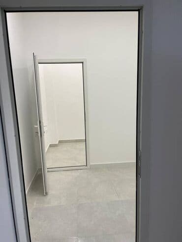 xacmaz obyekt: Xalqlar metrosuna yaxin yerləşən 77kv sahəsi olan əşyali obyekt — 4