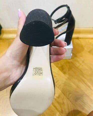 qara mokasinlər: Ölçü: 38.5, rəng - Qara, Yeni — 7