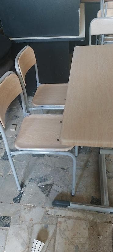 islenmis kubik: Parta dəsti 23 dəst masalarda var — 7