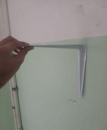 zontik sekilleri: Metall divar rəfləri üçün dayaqlar (L formalı bərkidicilər) - — 2