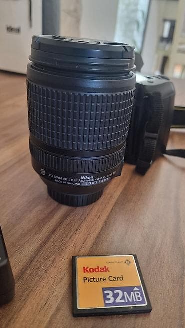nikon d200: Nikon D70s DSLR fotoaparat dəsti Komplekt: - Nikon D70s gövdə - AF-S — 9