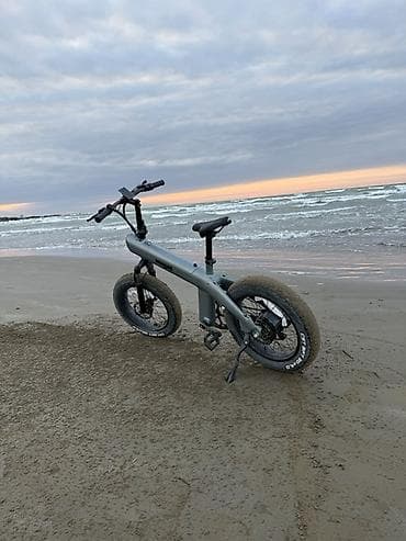İşlənmiş Elektrik velosipedi 20", sürətlərin sayı: 7, 750 < Vt, Ünvandan götürmə, Ödənişli çatdırılma — 1