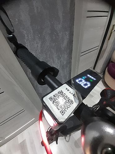 100$ nece manatdi: İşlənmiş Elektrik samokat 8", ≤ 250 Vt, 26 - 35 km/s, Ünvandan götürmə — 6