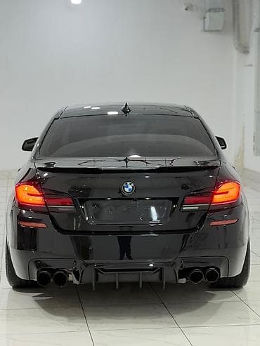 saganda satilan heyet evleri: BMW G30 arxa stoplari satilir. İsteyen olsa 055 923 52 22 bu nomreyle — 1