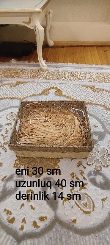 dekor satışı: Sebet satilir
Eni 30 sm
Uzunlugu 40 sm
Derinlik 14 sm
Qiymeti 12 azn — 2