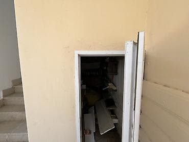 elimlerde ev: İki mərtəbəli fərdi yaşayış evi - Ümumi plan: 2 mərtəbə, birinci — 4