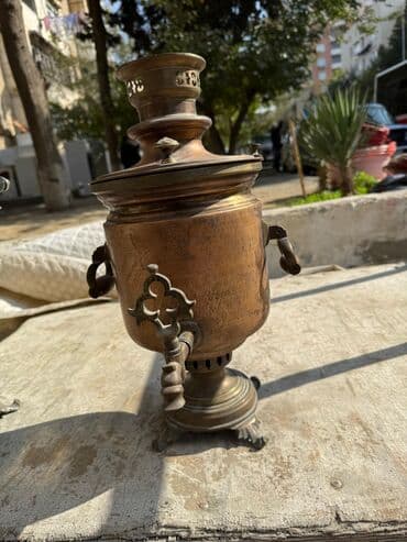 orxideya qiyməti: Qədimi somavarlardır,Hər birinin qiyməti 250 azn,0516032324 bu — 1